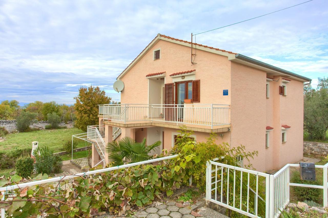 Rasopasno Apartment With Terrace And Private Parking Dış mekan fotoğraf