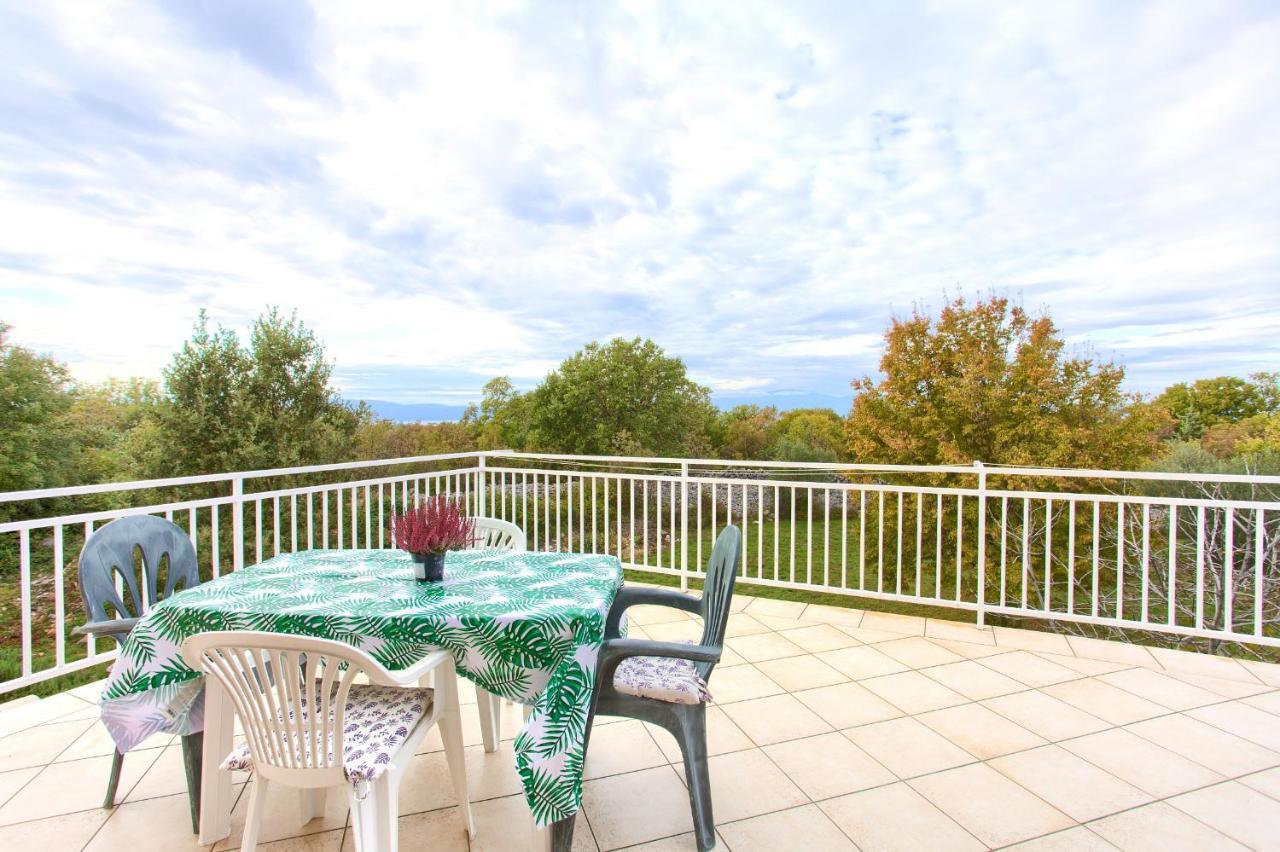 Rasopasno Apartment With Terrace And Private Parking Dış mekan fotoğraf