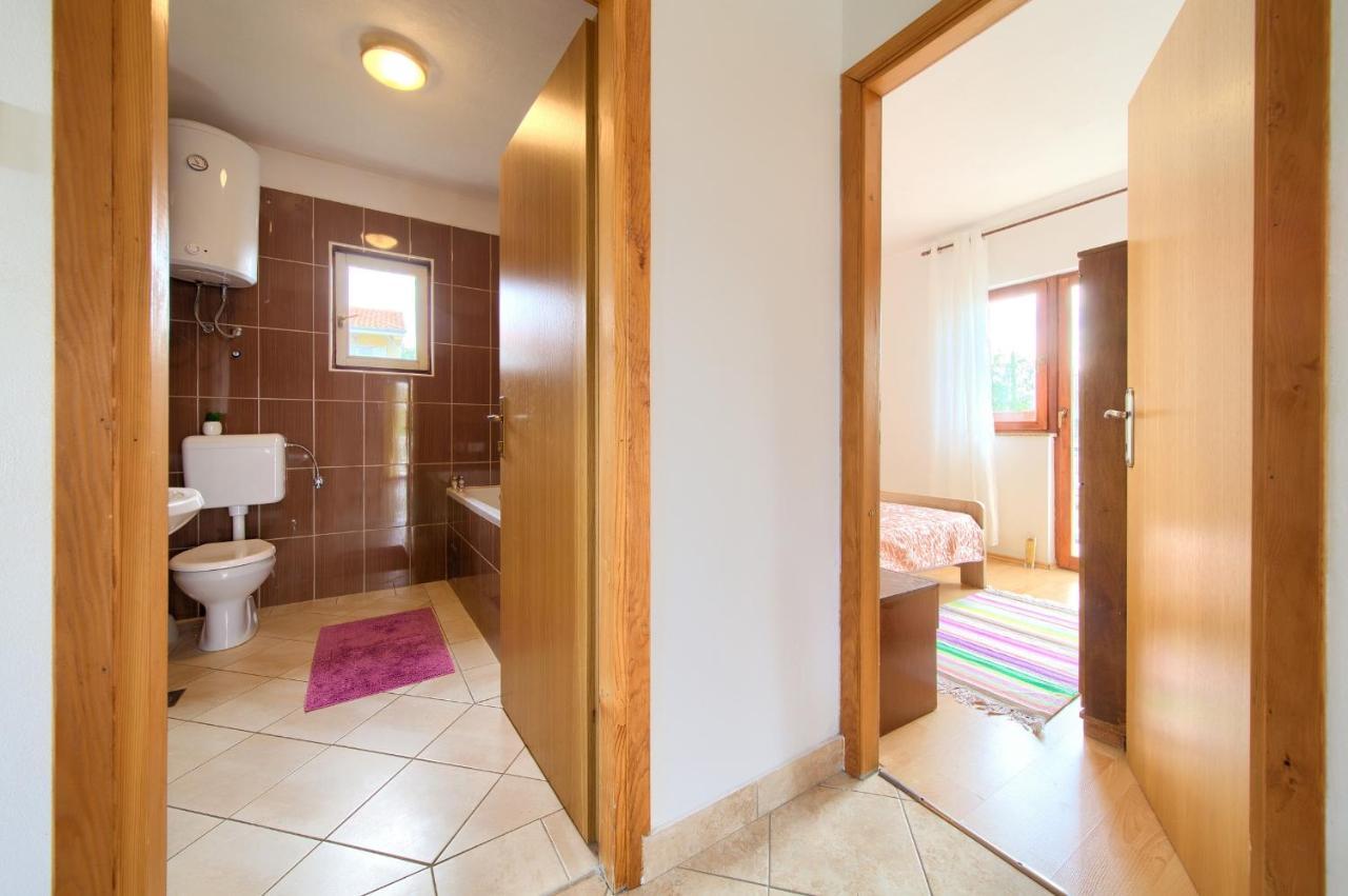 Rasopasno Apartment With Terrace And Private Parking Dış mekan fotoğraf
